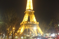 Эйфелевая башня в ночное время, Париж, Франция